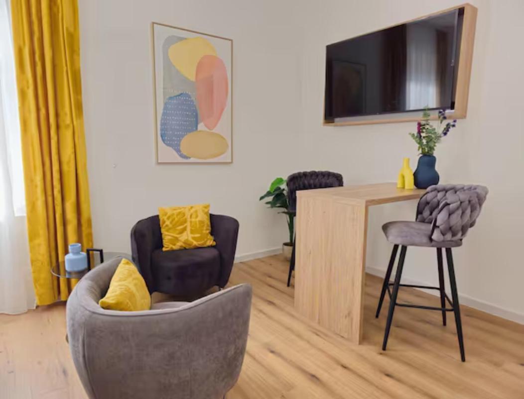 New Stylish & Modern Studio Apart - With Sea View Apartman Póla Kültér fotó